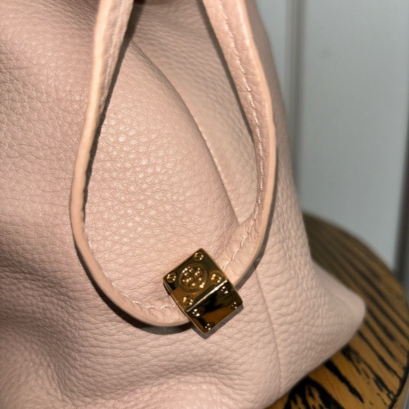 Tory Burch pale pink blush slouchy Marion pebbled leather large tote bag handbag - Picture 4 of 16
